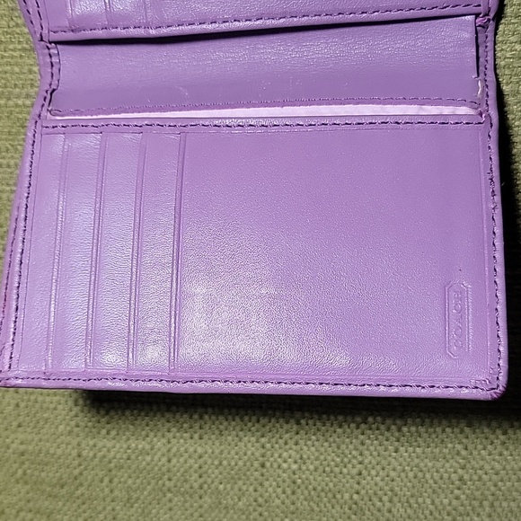 COACH Lavender Women's Wallet - Picture 6 of 16
